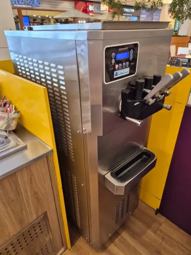 Maquina alphagel de açaí e sorvete a ar