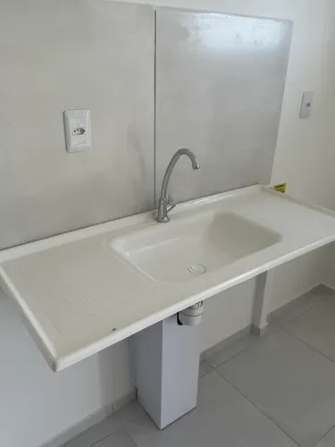 PIA DE COZINHA + TORNEIRA