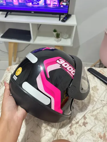 Capacete