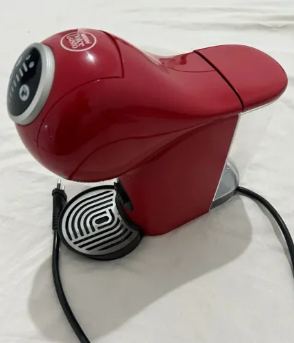 Cafeteira Expresso Arno Dolce Gusto Genio S Plus DGS3 Multibebidas - Vermelha