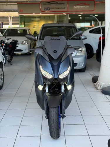 Xmax 2023 impecável 