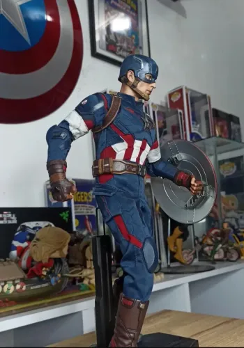 Hot toys Capitão América age of ultron (sem caixa)