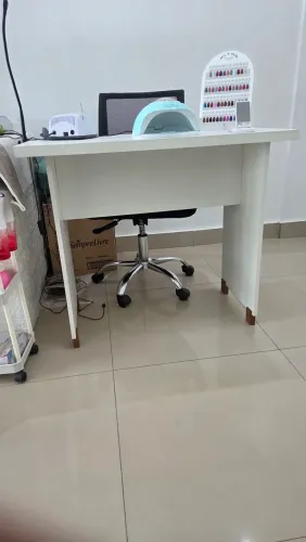 Mesa manicure/escritório