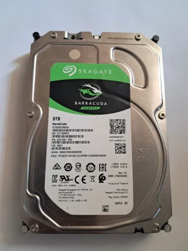 HD Interno Seagate BarraCuda 8TB 3.5" SATA III - ST8000DM004