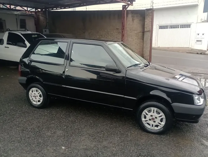Fiat Uno Mille 1.0 Fire/ F.flex/ Economy 2P 2010