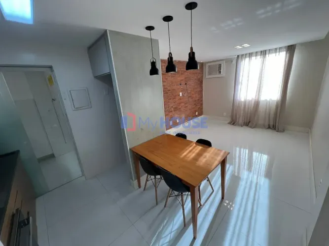 Charme e requinte em um único apartamento à venda, localizado no famoso do bairro Pacheco,