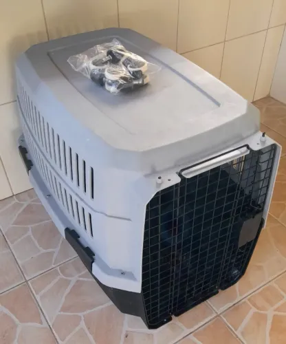 Caixa de transporte cães até 22kg