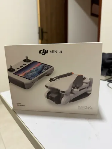DJI Mini 3 - Drone Profissional com Câmera 4K | Excelente Estado