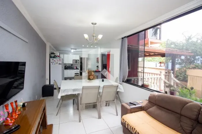Casa à Venda - Nacional, 6 Quartos, 680 m2