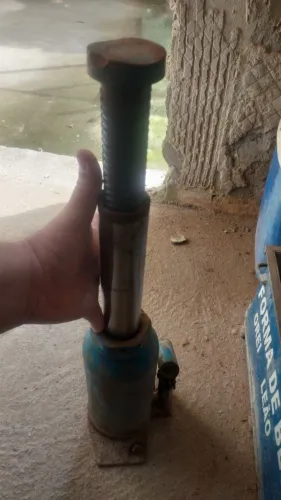 Macaco garrafa 250,00
