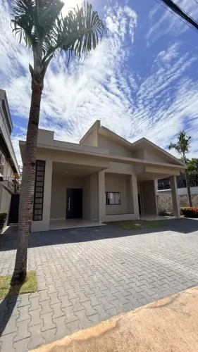 Casa Térrea - Condomínio Florais Cuiabá