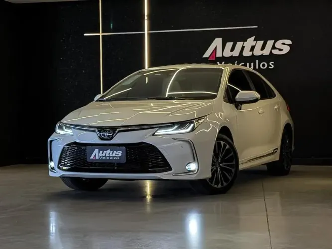 Toyota Corolla Altis 2.0 Flex 16V Aut. 2024