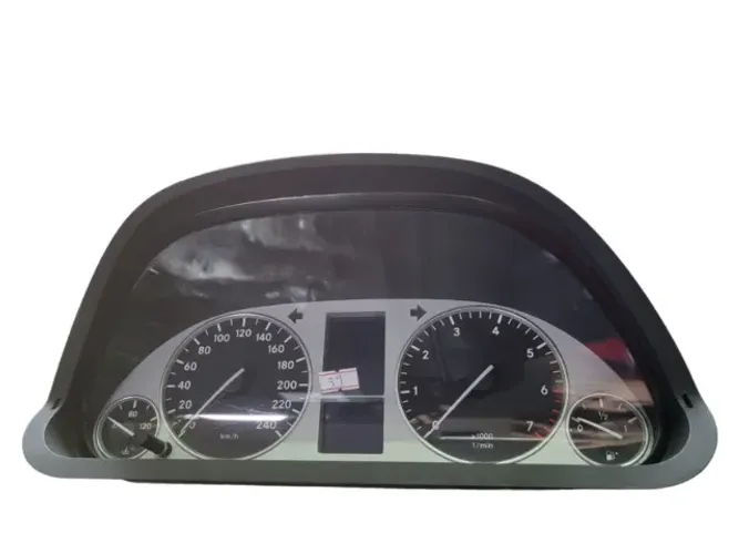 Painel De Instrumento Mercedes - B170 *098110
