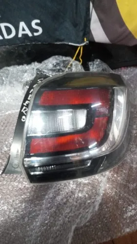 Lanterna Stepway lado direito