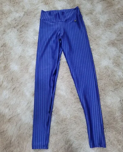 Legging em Poliamida.
