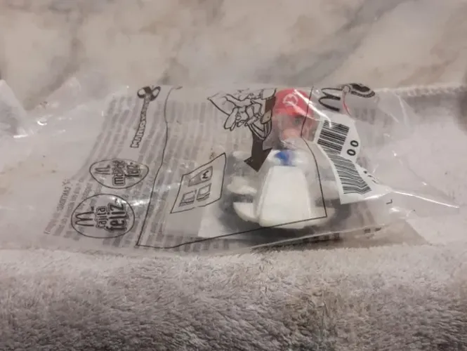 Carrinho Super Mario Kart 8 - Mario (McDonald's / Produto Novo)