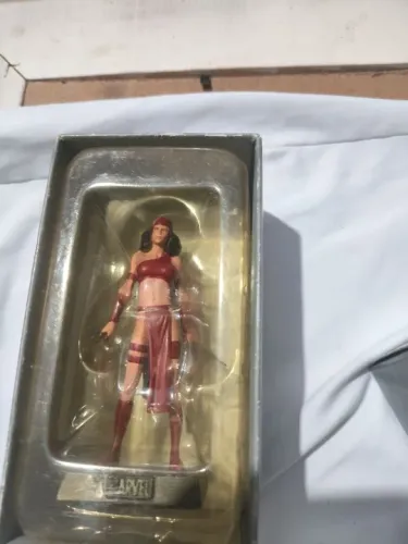 MINIATURA MARVEL ELECTRA EAGLEMOSS 