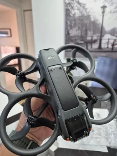 Drone Dji Avata 2 (novo)