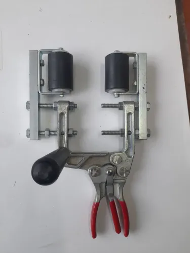 Alicate pressão para fachada de pele de vidro