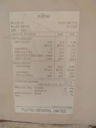Ar condicionado FUJITSU piso-teto inverter 36.000 BTUs AOBA 36LFTL