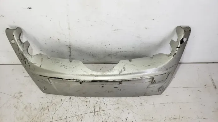 Aplique moldura parachoque dianteiro VW Parati G4 track field c/ Detalhes leia