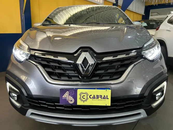 Captur 1.3 TB Iconic - 2022 - GARANTIA DE 1 ANO