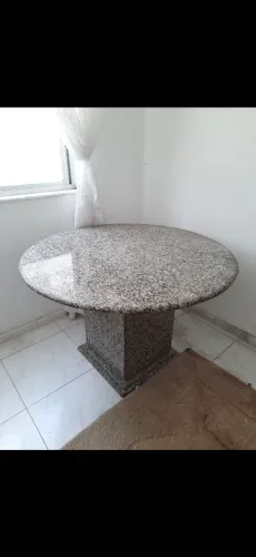 Mesa redonda linda em granito, mesa de varanda, mesa área externa, mesa resistente a chuva