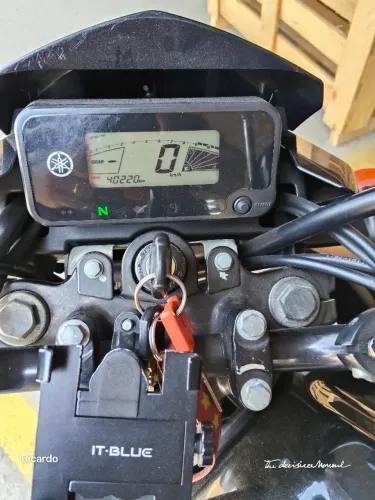 Vende-se factor 2018 ótimo estado de conservação