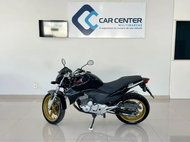 CB 300 R PRETA 2011/2011