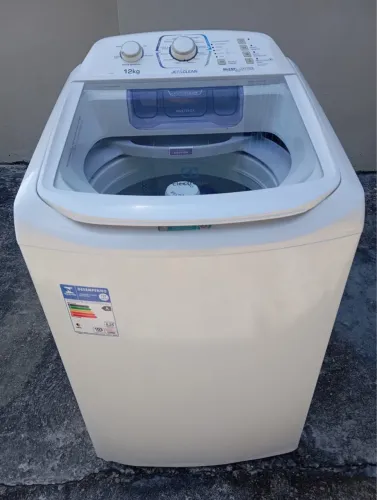 Máquina de Lavar Roupa Electrolux 12kg