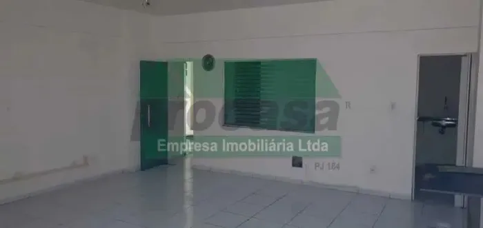 Sala - / Comercial / Adrianópolis