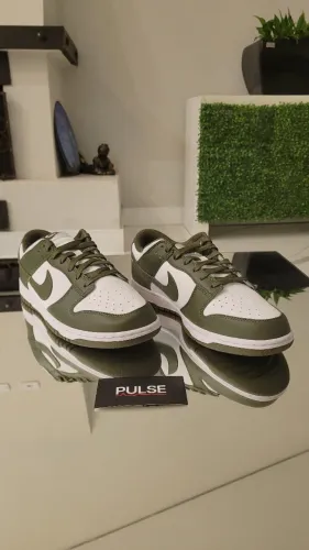 Nike Dunk Low Medium Olive - tamanho 43, original