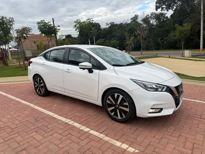 Nissan Versa 2023 Exclusive 1.6 16V Flex AUT