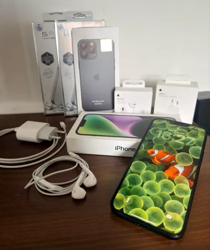 iPhone 14 Plus, 128GB, cor Meia-Noite (Azul Escuro)