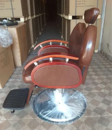 Cadeira de Cabeleireiro Reclinável - Conforto e Estilo