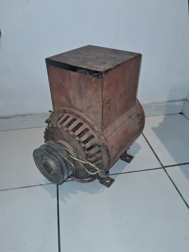 Gerador Elétrico Usado