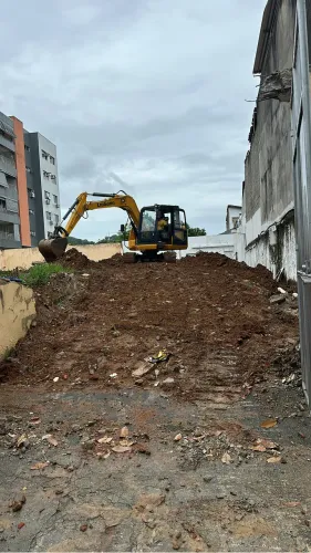 ALUGUEL DE RETROESCAVADEIRA