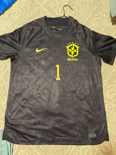 Camisa goleiro seleção Brasil 2022 preta onça