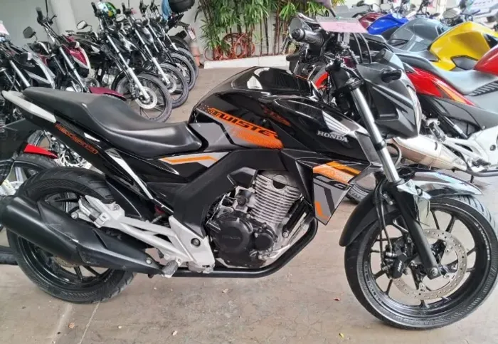 CB 250 Twister 2020