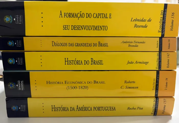 Livros de história do Brasil da editora do Senado Federal 