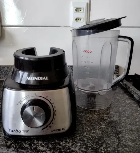 Liquidificador Mondial - excelente estado 