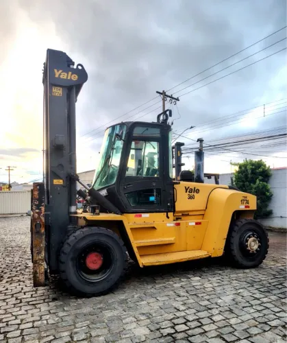 Empilhadeira Yale 360VX ano 2014 para 16 toneladas, em MG