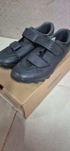 Sapatilha Shimano n° 41  BR (NOVA)