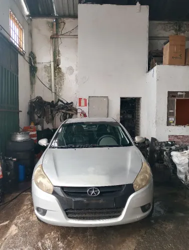 J3 2012 1.4 16v Gasolina SUCATA 