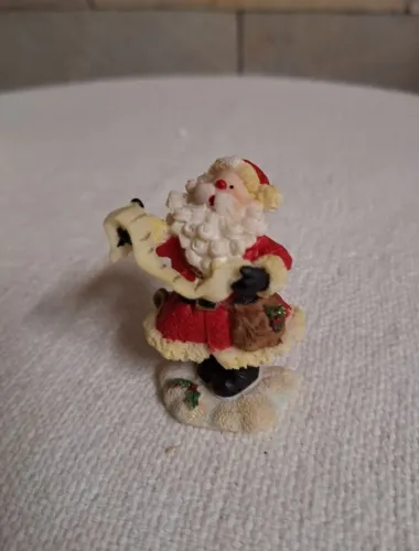 Papai Noel em Resina