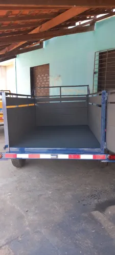Carretinha 1,25 x 2,05 X 0,70 pronta entrega 