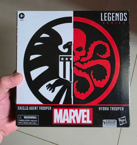 Marvel Legends - S.H.I.E.L.D. Agent Trooper vs. Hydra Trooper