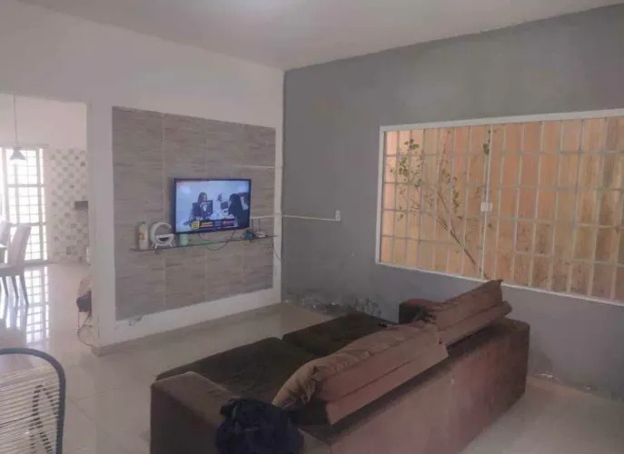 Vende-se No Bairro do Tenone. KF