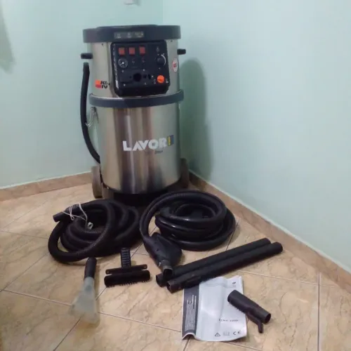 Extratora LAVOR PRO Etna 3000 - Semi-Nova!