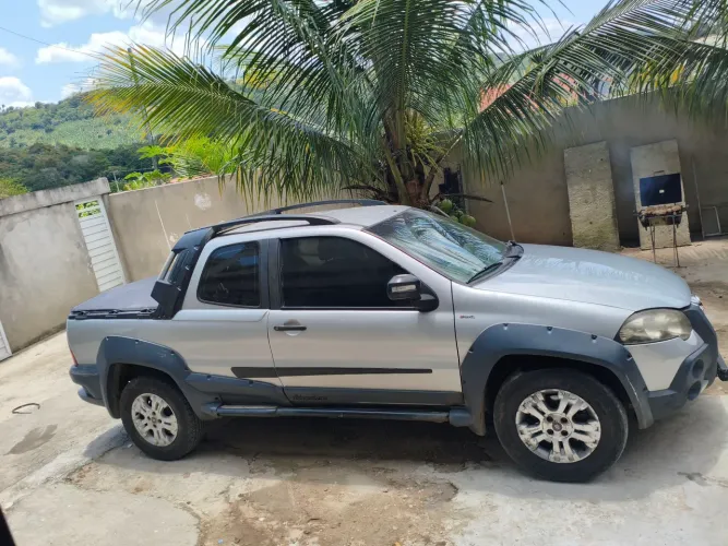 Fiat Strada Adventure1.8/ 1.8 Locker Flex CD 2011